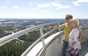 Puijon tornista näkee kauas.