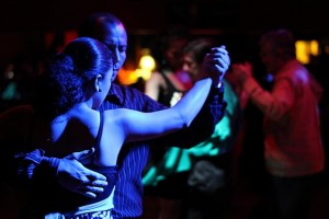 dance-238263_640
